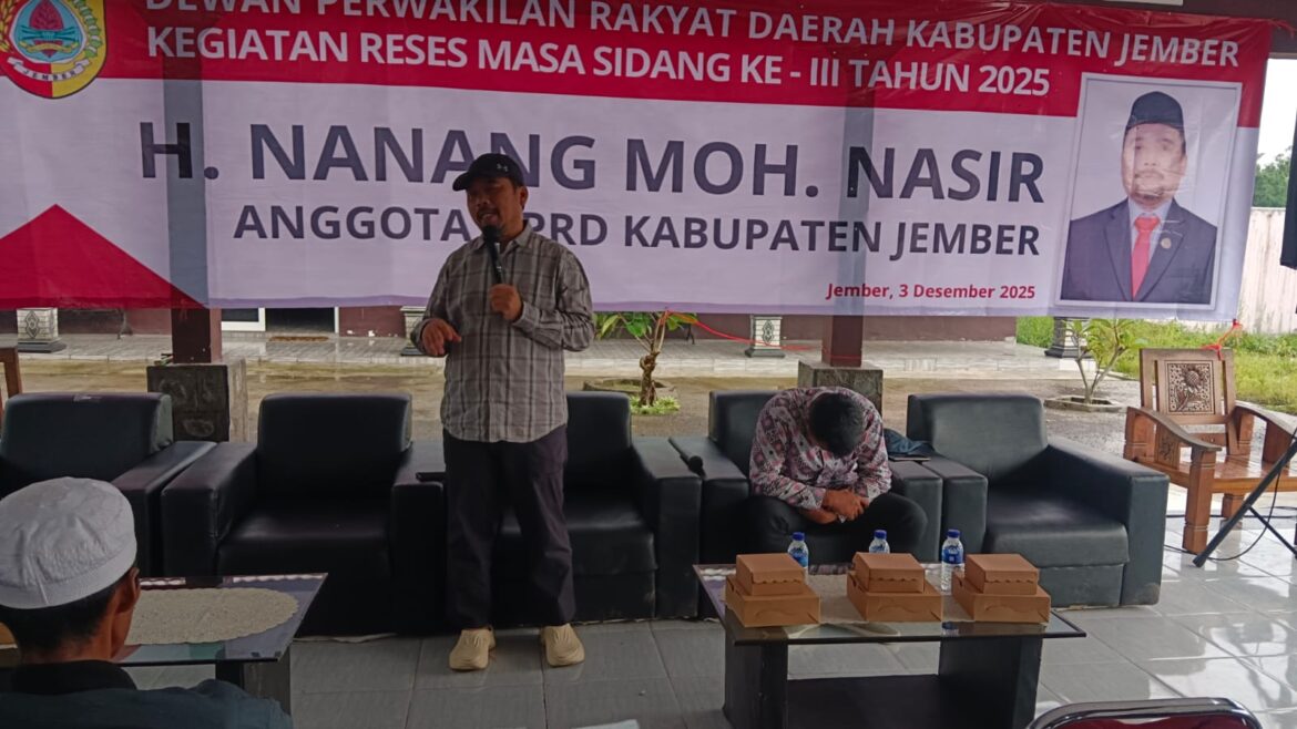 H. Nanang Kawal Aspirasi Adminduk, Kuota Blangko KTP Jember Ditambah