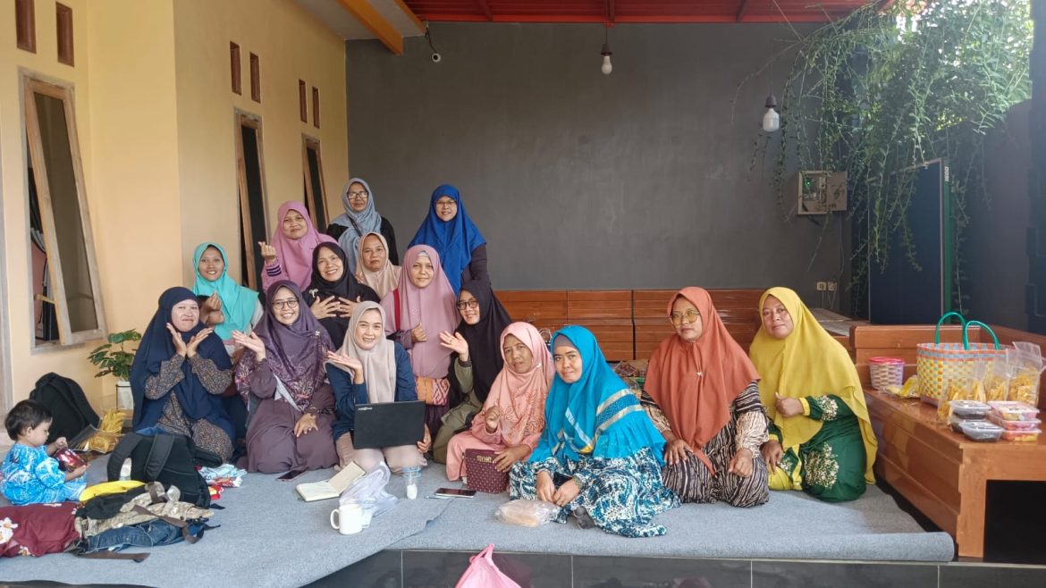 Srikandi PKS Komisi C DPRD Jember, Gelar Advokasi dan Pendampingan Sertifikasi Halal