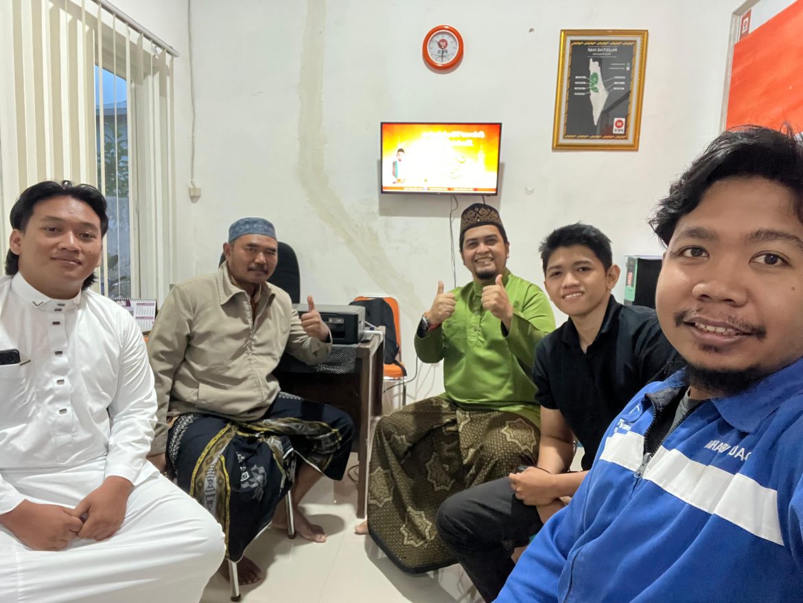 Momen Penuh Makna yang Tak Bisa Diungkapkan dengan Kata-Kata: Silaturahim dan Buka Bersama team Sekretariat DPD PKS Jember