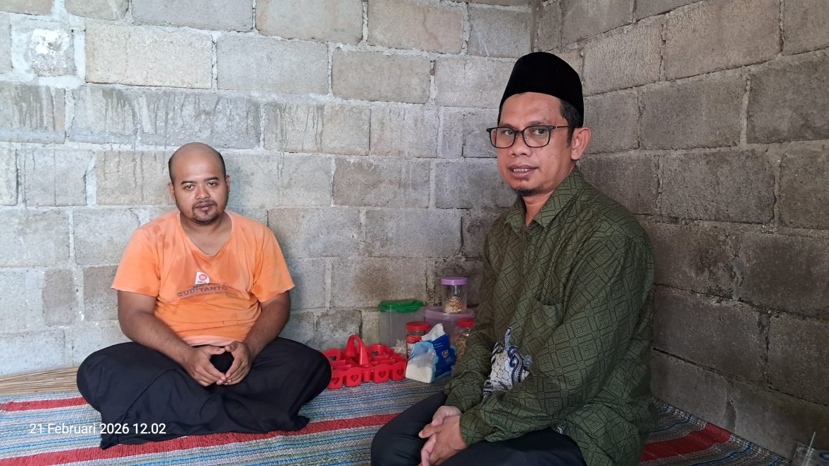 Di Tengah Sukacita Ramadhan, Ketua DPD PKS Jember Taufik Hadir Menguatkan Kader yang Berduka